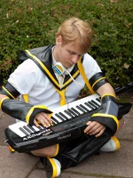 Cosplay-Cover: Len Kagamine (No Wig)