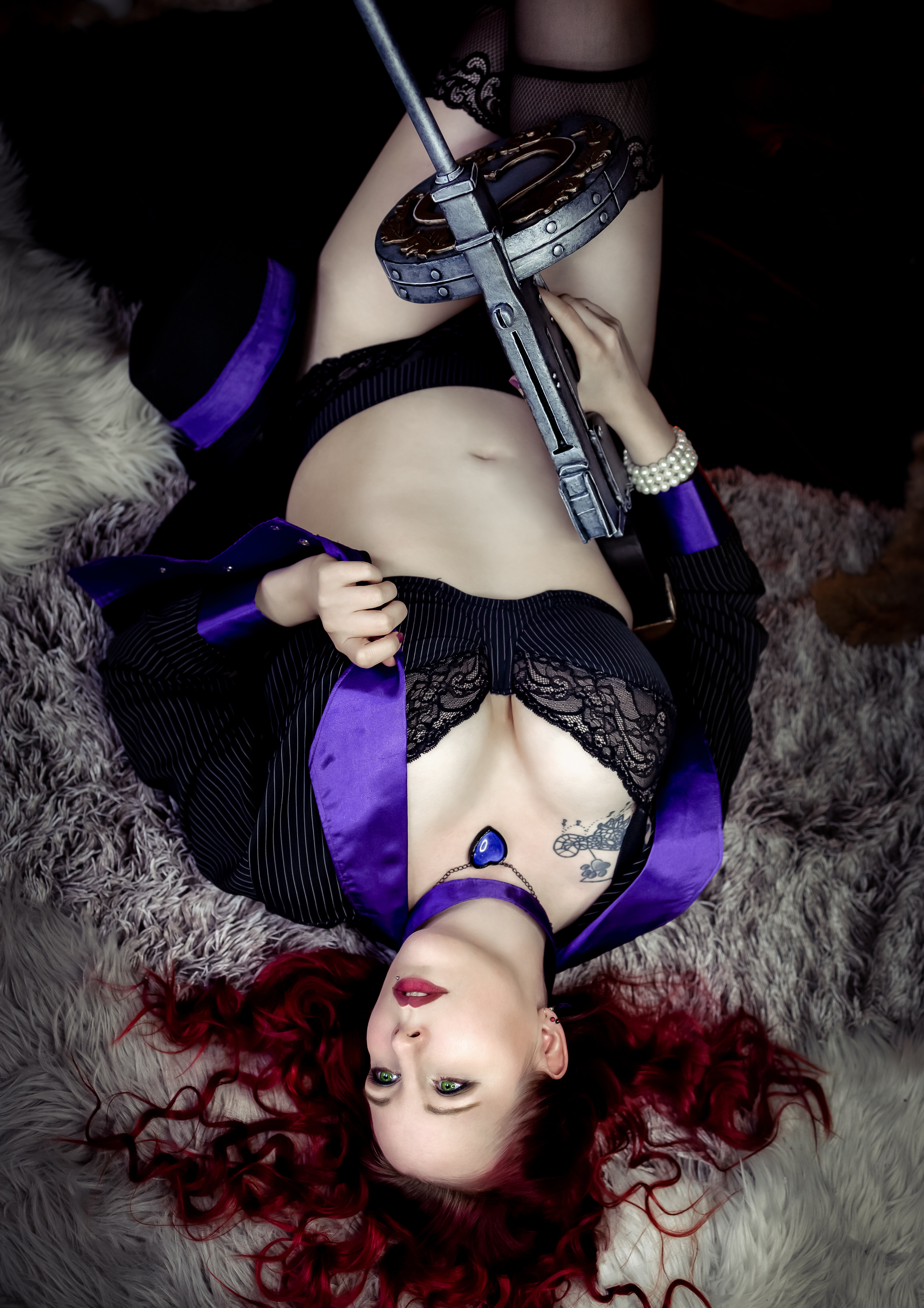 Cosplay-Cover: Mafia Miss Fotune