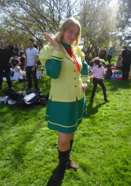 Cosplay-Cover: Schülerin