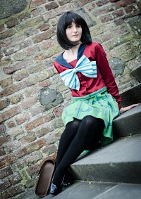 Cosplay-Cover: Hotaru Tomoe (Schuluniform)