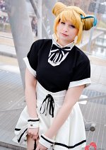 Cosplay-Cover: Milla Maxwell (Maid Ver)