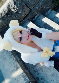 Cosplay-Cover: Eli Ayase [Fox Dress/Animal]