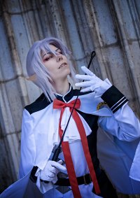 Cosplay-Cover: Ferid Bathory