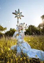Cosplay-Cover: Lux - Elementalist Light