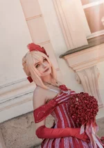 Cosplay-Cover: Nero Claudius - Red Rose Dress