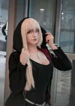 Cosplay-Cover: Artoria Pendragon - Saber Alter