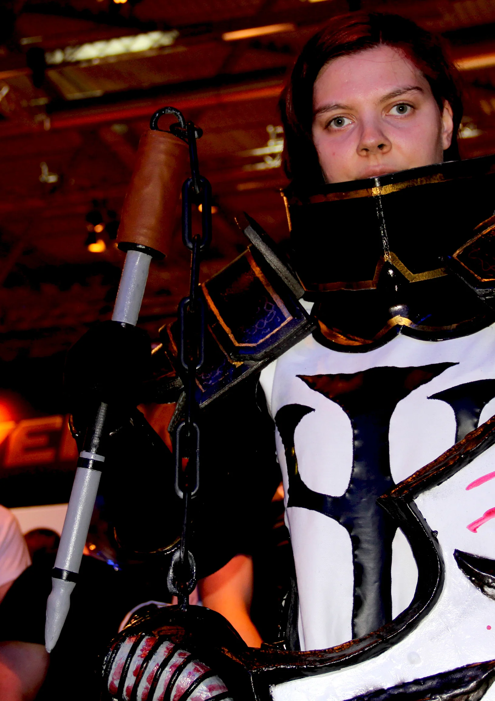 Cosplay-Cover: Female Crusader