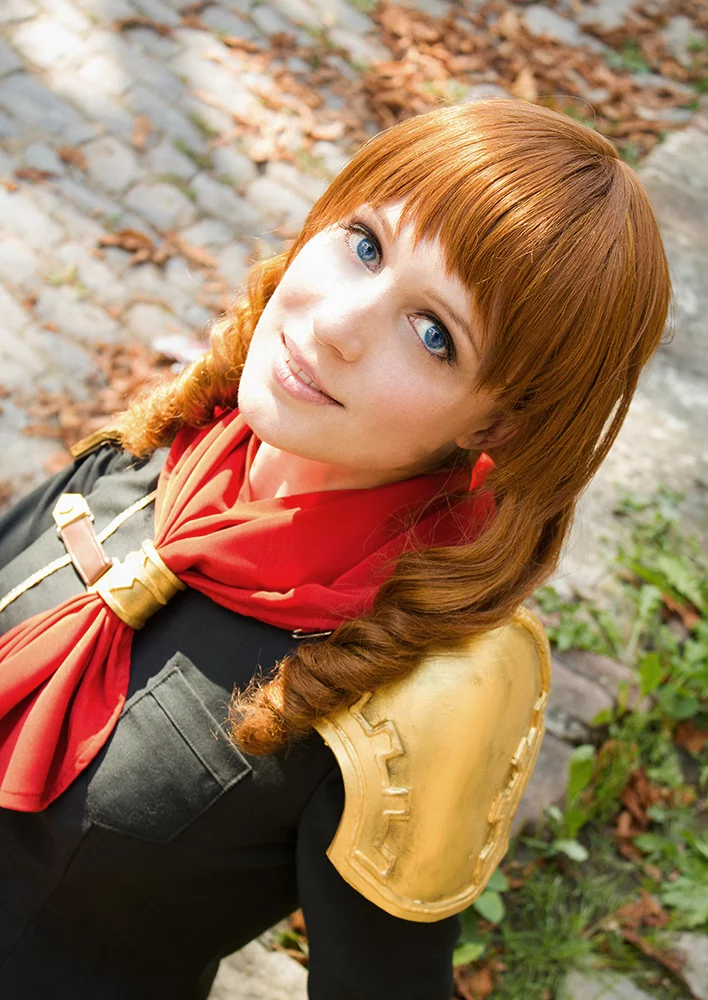 Cosplay-Cover: Cinque