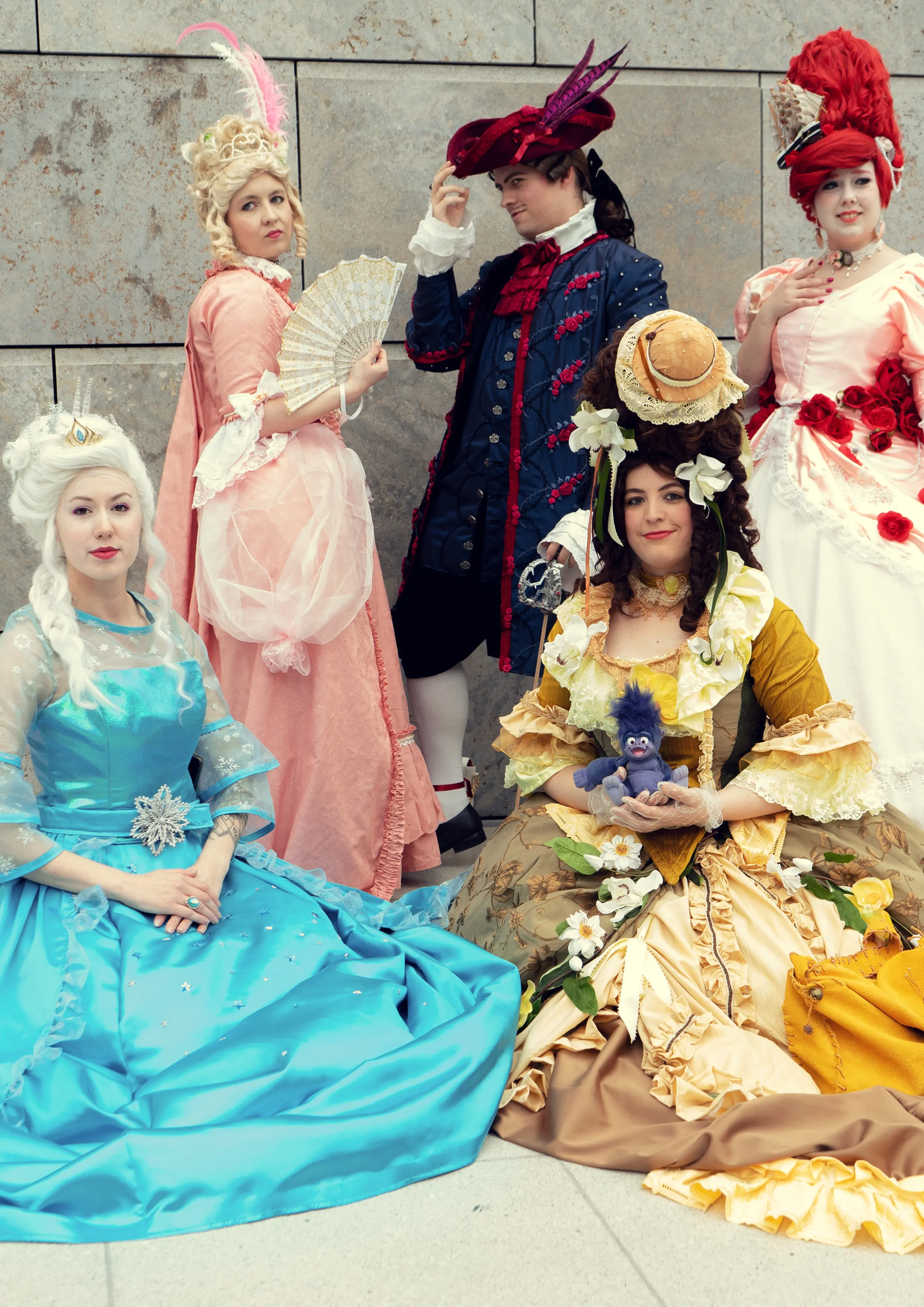Cosplay-Cover: Charlotte (Rokoko)
