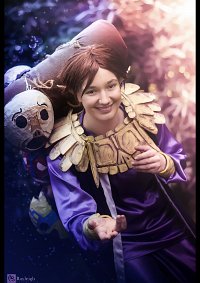 Cosplay-Cover: Happy Mask Salesman