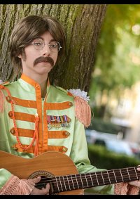 Cosplay-Cover: John Lennon [Sgt. Pepper's Lonely Hearts Club Band