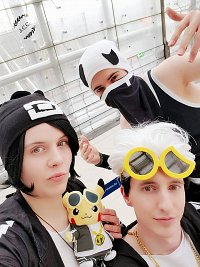 Cosplay-Cover: Moon [Team Skull Style]