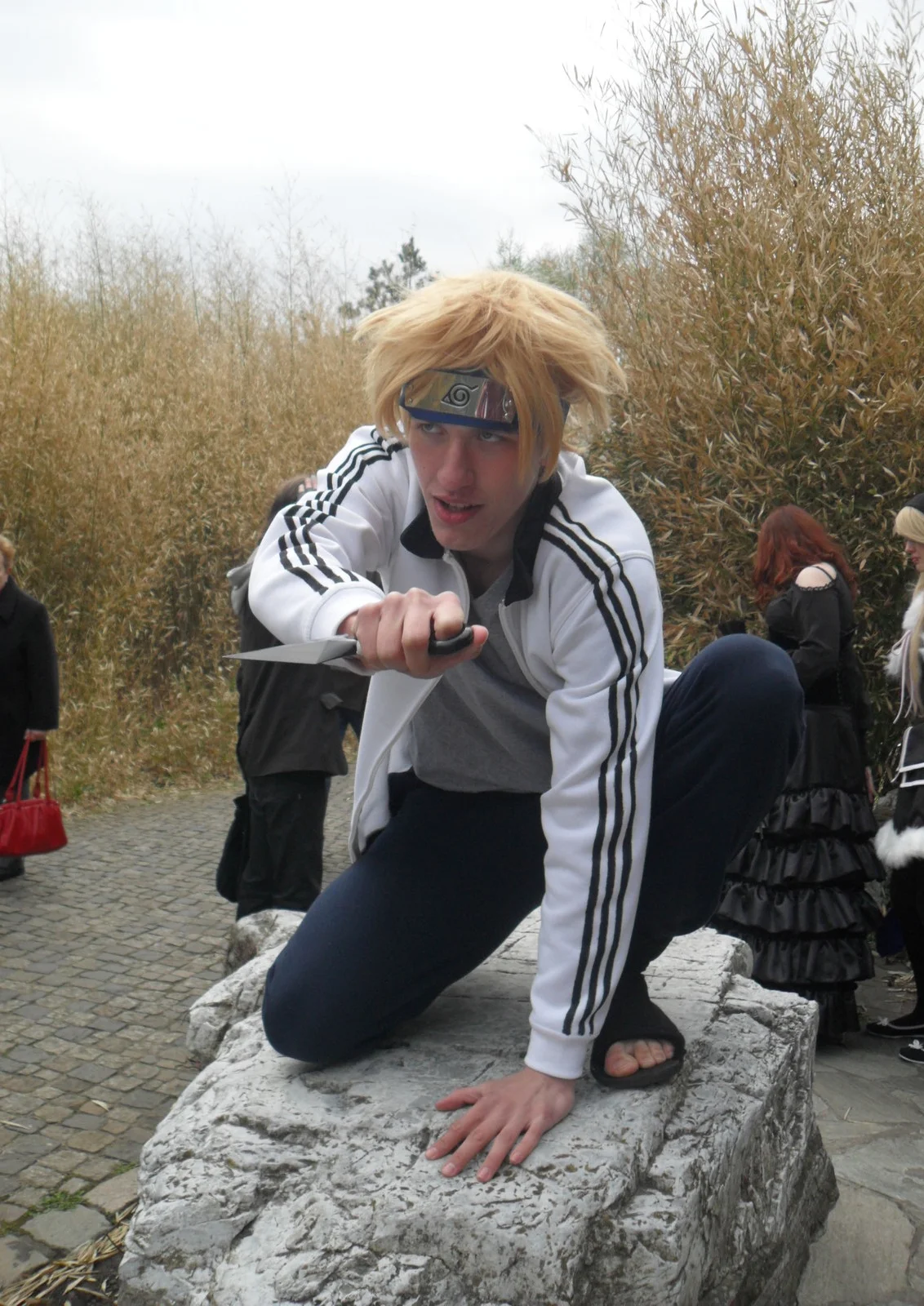 Cosplay-Cover: Minato Namikaze (jung)