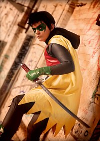 Cosplay-Cover: Damian Wayne [Robin]