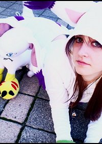 Cosplay-Cover: Gatomon [mit Karis Pfeife]