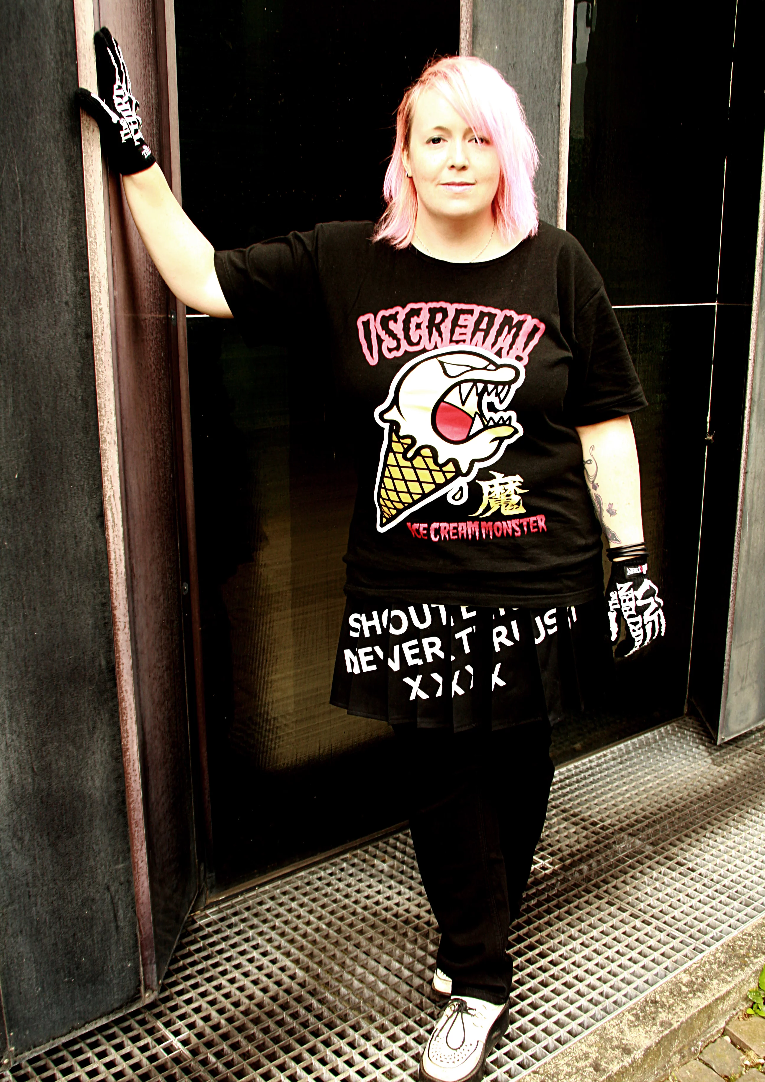 Cosplay-Cover: Mao [Screamin the Madman - Live]