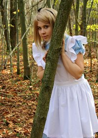 Cosplay-Cover: Alice [geliehen]