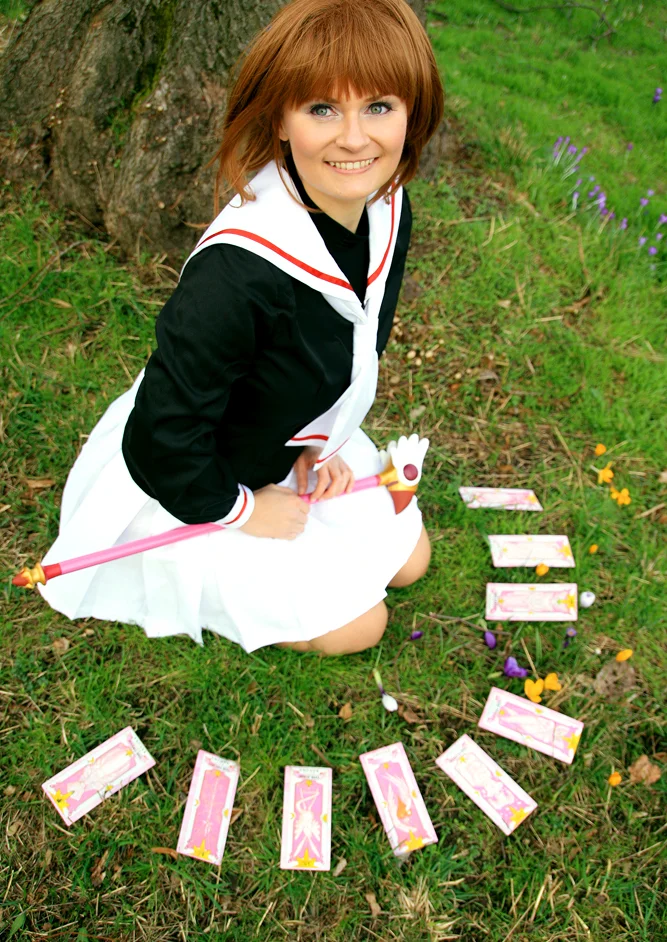 Cosplay-Cover: Sakura Kinomoto Schuluniform