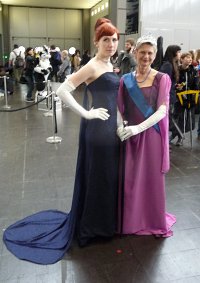 Cosplay-Cover: Anastasia - Opernkleid