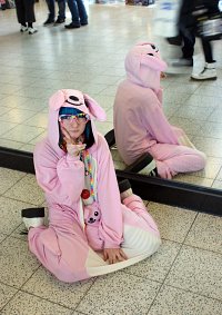 Cosplay-Cover: Pink Kangaroo