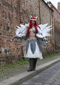 Cosplay-Cover: Erza - Heavens Wheel