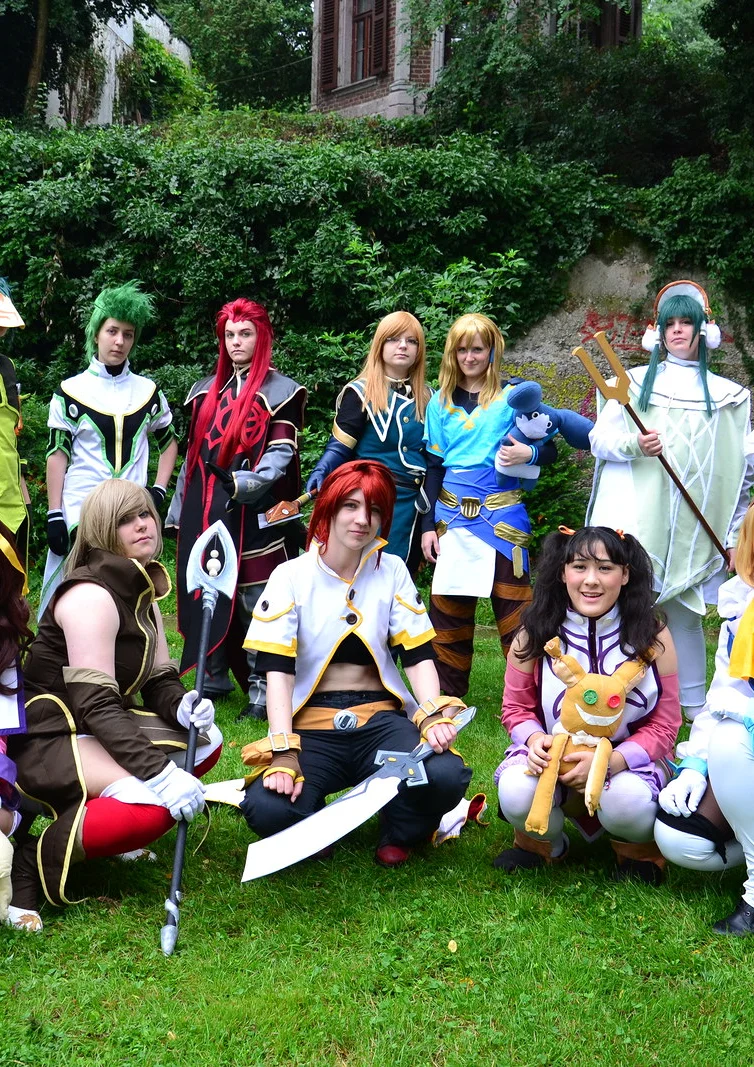 Cosplay-Cover: Emperor Peony the 9th