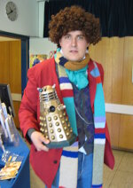 Cosplay-Cover: The Doctor (4th Doctor)