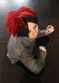 Cosplay-Cover: Pete [Red Goth]