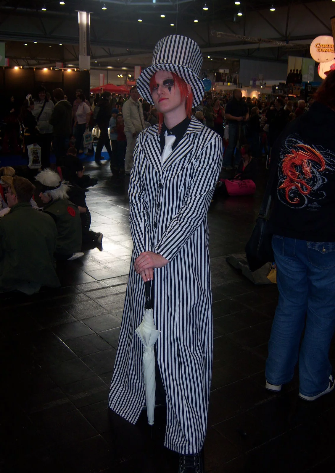 Cosplay-Cover: Mad Hatter -striped-