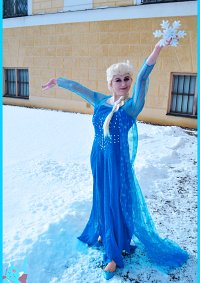 Cosplay-Cover: Elsa