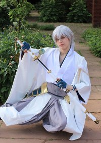 Cosplay-Cover: Tsurumaru Kuninaga