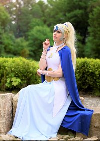 Cosplay-Cover: Luna