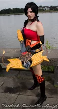 Cosplay-Cover: Lian Shi (Trainingsoutfit)