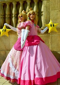 Cosplay-Cover: Prinzessin Peach