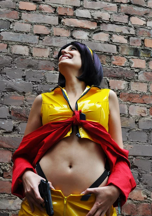 Cosplay-Cover: Faye Valentine