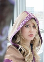 Cosplay-Cover: [Spellthief] Lux