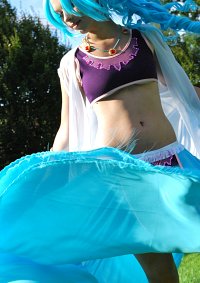 Cosplay-Cover: Nefertari Vivi (Alabasta)