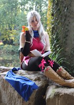 Cosplay-Cover: Micaiah // Radiant Dawn