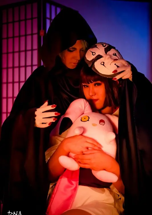 Cosplay-Cover: Larva