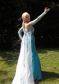 Cosplay-Cover: Elsa