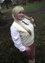 Cosplay-Cover: Maka Albarn (Schuluniform)