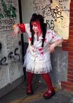 Cosplay-Cover: Zombie Nurse