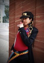 Cosplay-Cover: Kujo Jotaro