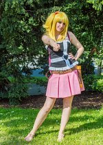 Cosplay-Cover: Lucy Heartfilia [S-Class Exam]