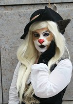 Cosplay-Cover: Gestiefelter Kater (als Katze)