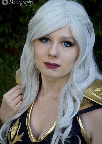 Cosplay-Cover: Ashe • Classic
