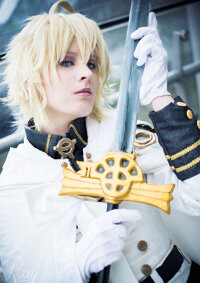 Cosplay-Cover: Mikaela Hyakuya/Shindo