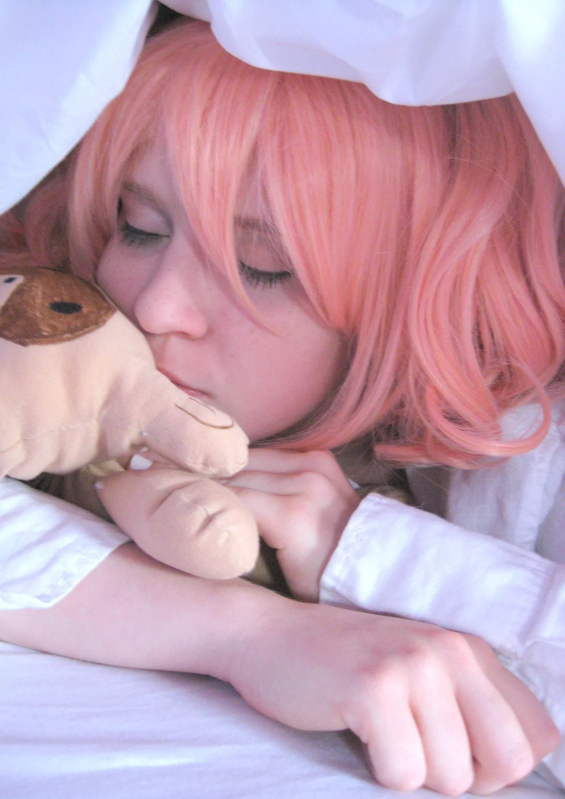 Cosplay-Cover: Roromiya Karuta (Nachthemd)