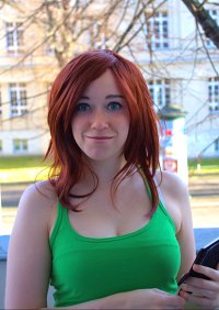 Cosplay-Cover: Kim Possible (Schul Outfit)