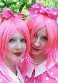 Cosplay-Cover: Pink Toadstool Twin(s)